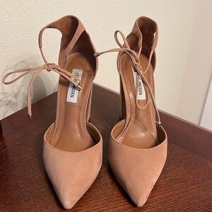 Steve Madden Tie Heel